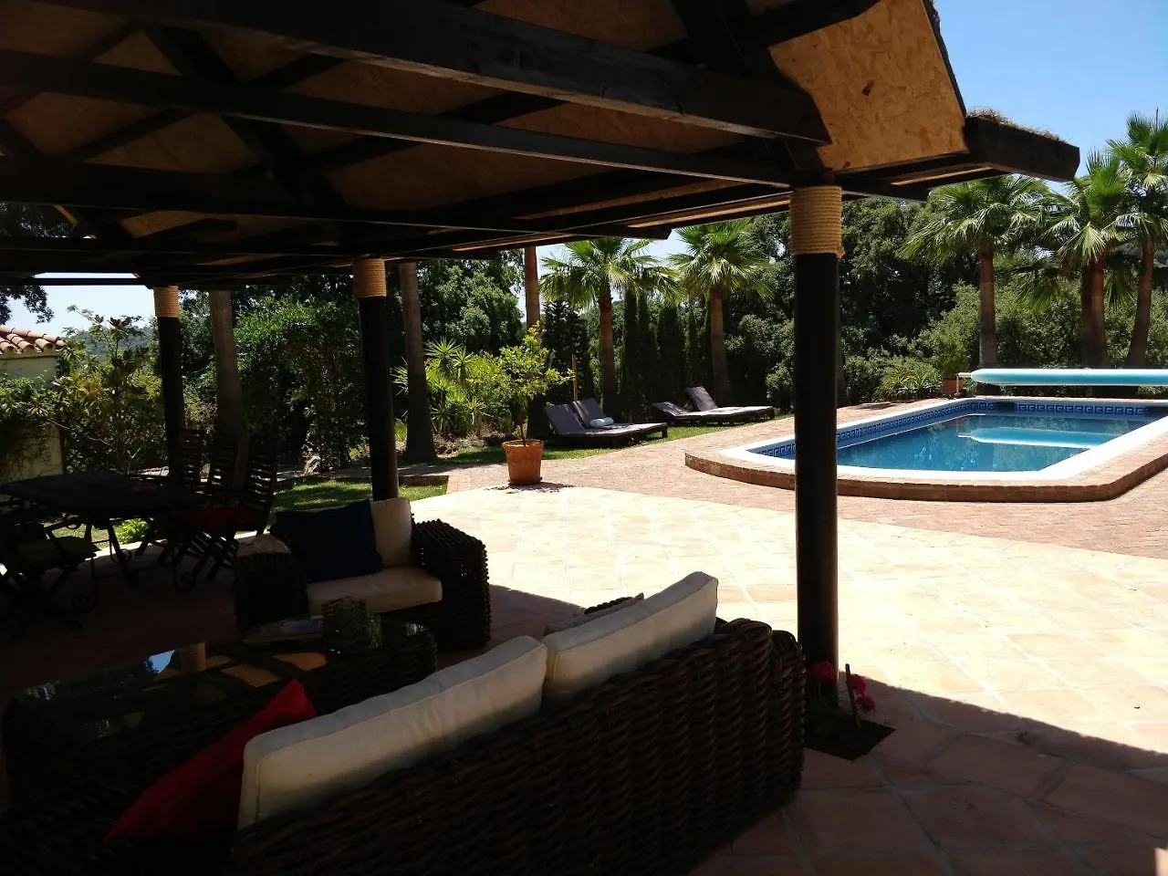 Kia Ora Retreat 0*, Casares Spain
